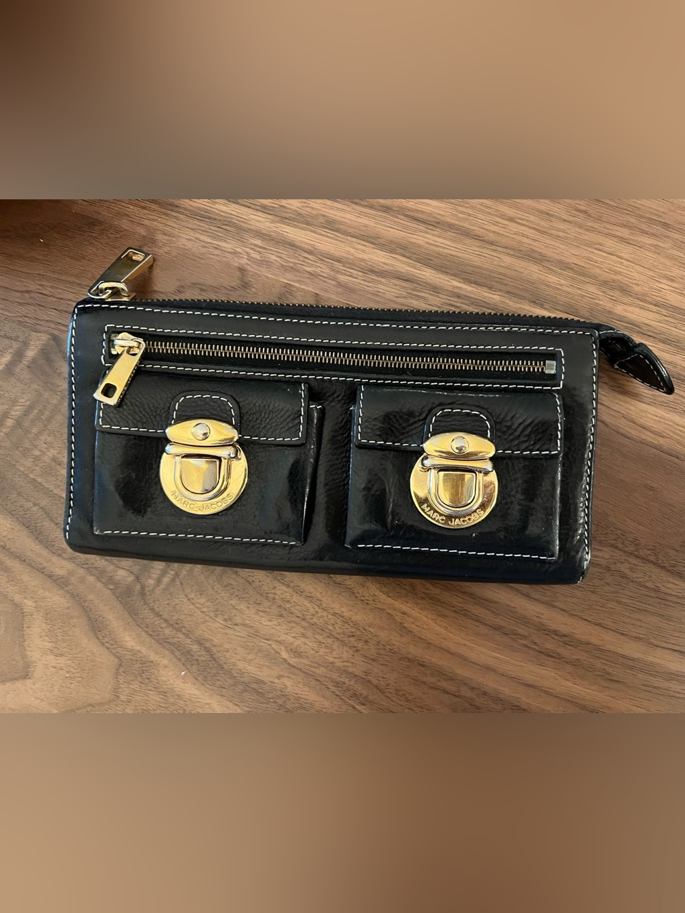 Marc Jacobs Black Leather Zip Around Wallet Gold Hardware 8” x 4”